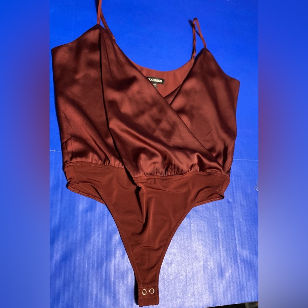 Express NWOT Burgundy Bodysuit With Adjustable Straps Size S/P